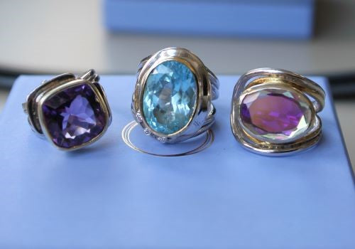 Searching for some November sparkle ?