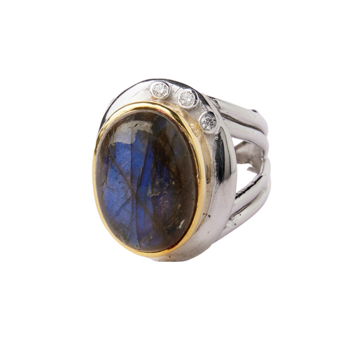 Eyetelia Ring in various gemstones