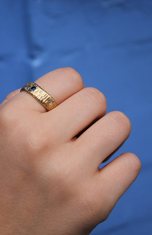 Etta Ring with Sapphire & Diamonds