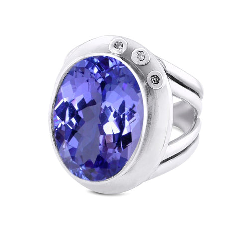 Eyetelia Ring in various gemstones