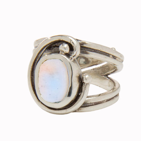 Jasmine Ring in various gemstones