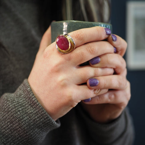 Party Ring in various gemstones