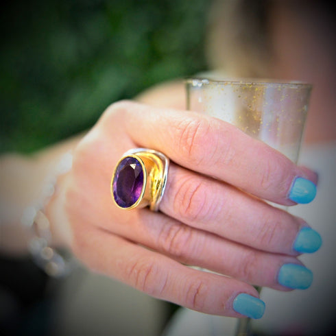 Party Ring in various gemstones
