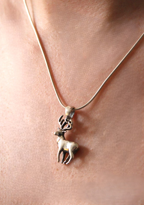 Wildlife Pendant - Stag With Chain
