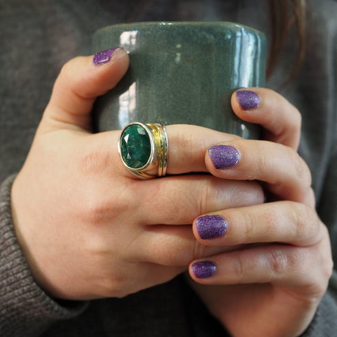Party Ring in various gemstones